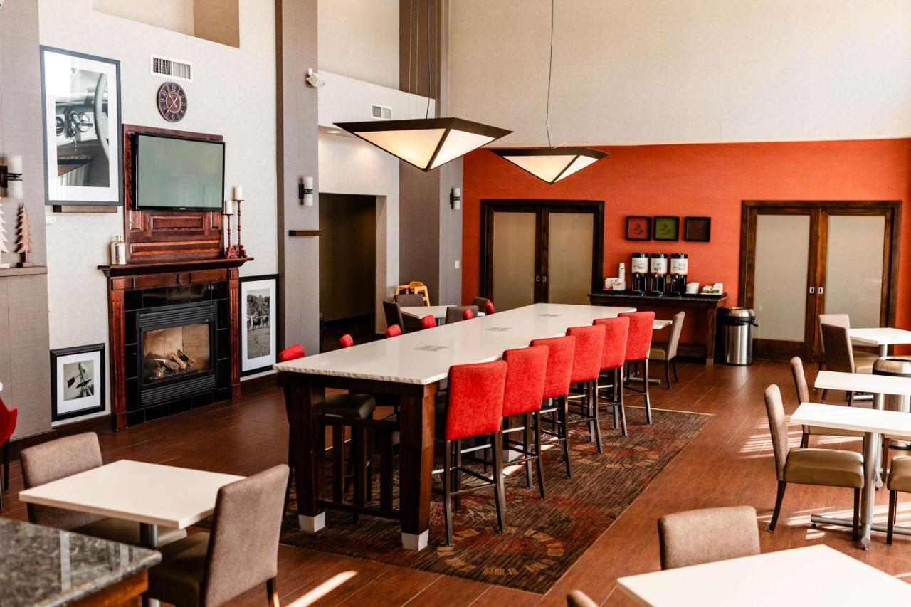 Hampton Inn & Suites Scottsbluff Extérieur photo